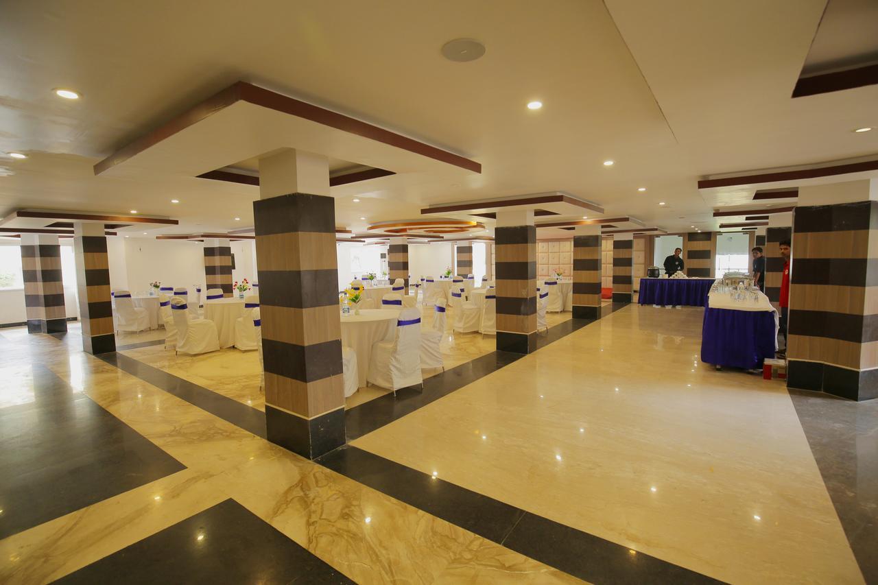 Hotel Balaji International Puri Luaran gambar